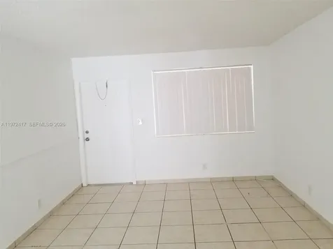 850 E Commercial Boulevard Oakland Park FL 33334