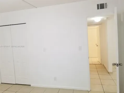 850 E Commercial Boulevard Oakland Park FL 33334