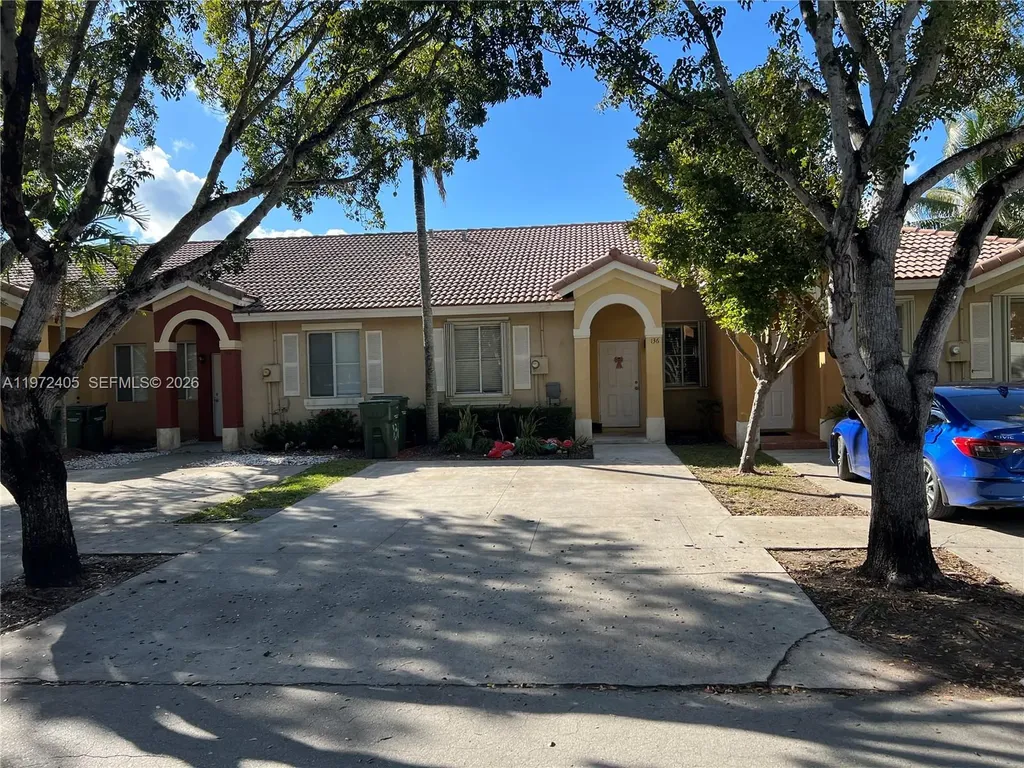 136 SW 15 Te Homestead FL 33030