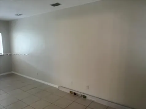 136 SW 15 Te Homestead FL 33030