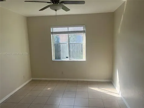 136 SW 15 Te Homestead FL 33030