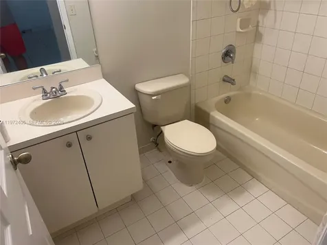 136 SW 15 Te Homestead FL 33030