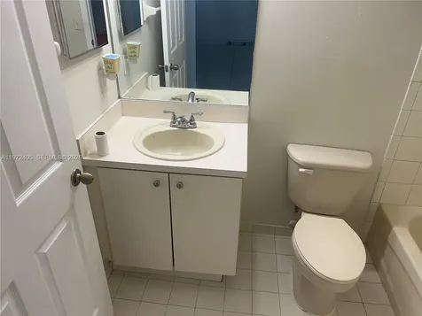 136 SW 15 Te Homestead FL 33030