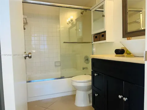770 Claughton Island Drive Miami FL 33131