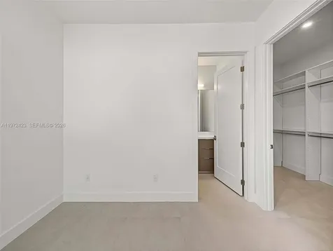 5718 Ashwood Circle W Hollywood FL 33312