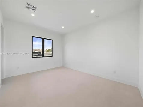 5718 Ashwood Circle W Hollywood FL 33312