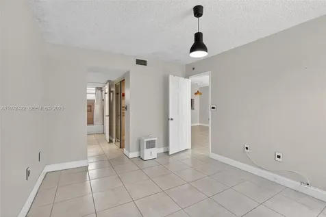 430 SW 113th Way Pembroke Pines FL 33025
