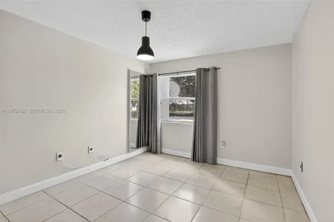 430 SW 113th Way Pembroke Pines FL 33025