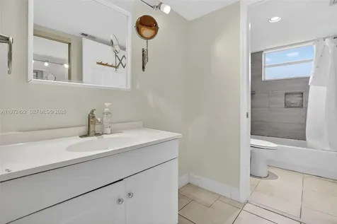 430 SW 113th Way Pembroke Pines FL 33025
