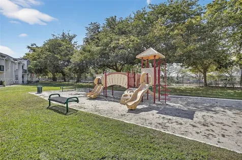430 SW 113th Way Pembroke Pines FL 33025