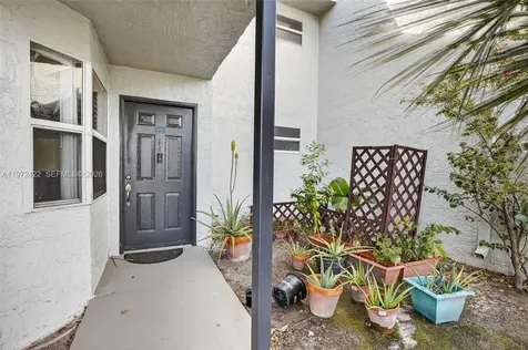430 SW 113th Way Pembroke Pines FL 33025
