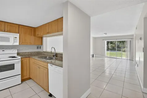 430 SW 113th Way Pembroke Pines FL 33025