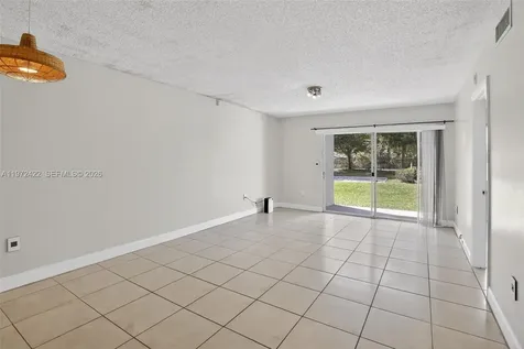 430 SW 113th Way Pembroke Pines FL 33025