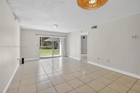 430 SW 113th Way Pembroke Pines FL 33025