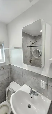 1490/1492 NW 38th Street Miami FL 33142