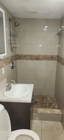 1490/1492 NW 38th Street Miami FL 33142