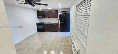 1490/1492 NW 38th Street Miami FL 33142