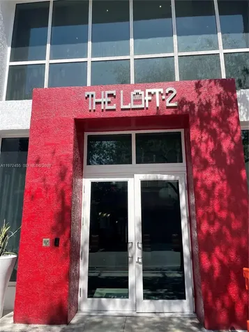 133 NE 2nd Avenue Miami FL 33132