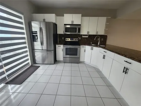 8360 NW 103rd Street Hialeah Gardens FL 33016