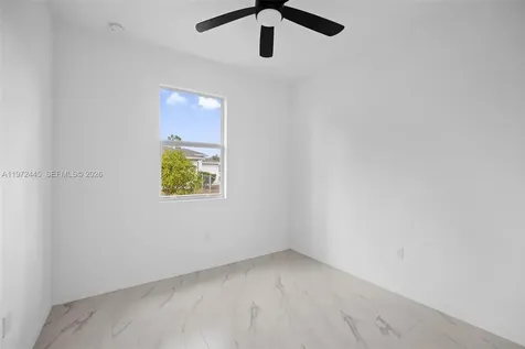 1923 Sunniland Boulevard Lehigh Acres FL 33971