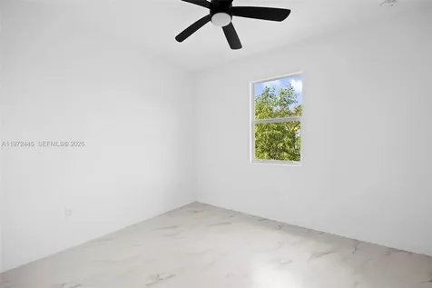 1923 Sunniland Boulevard Lehigh Acres FL 33971