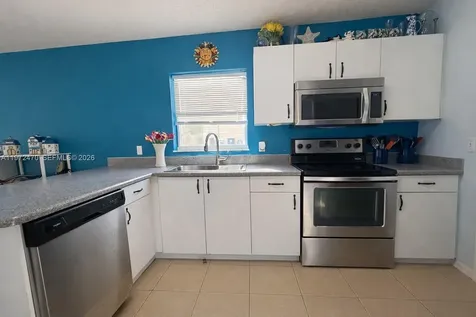 6724 Gaviota Fort Pierce FL 34951