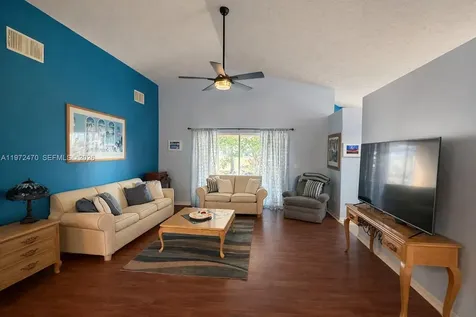 6724 Gaviota Fort Pierce FL 34951