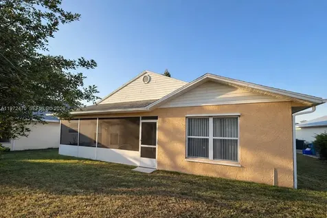 6724 Gaviota Fort Pierce FL 34951