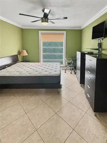9417 SW 76th Street Miami FL 33173