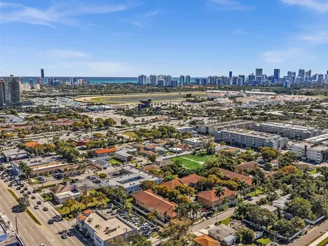 23 SE 3rd Avenue Hallandale Beach FL 33009