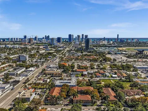 23 SE 3rd Avenue Hallandale Beach FL 33009
