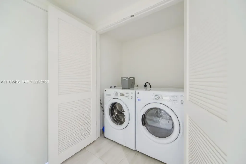 4010 S Ocean Drive Hollywood FL 33019
