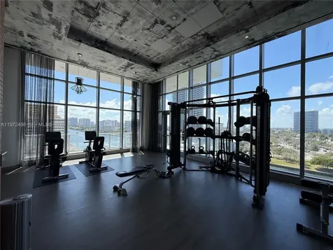 4010 S Ocean Drive Hollywood FL 33019