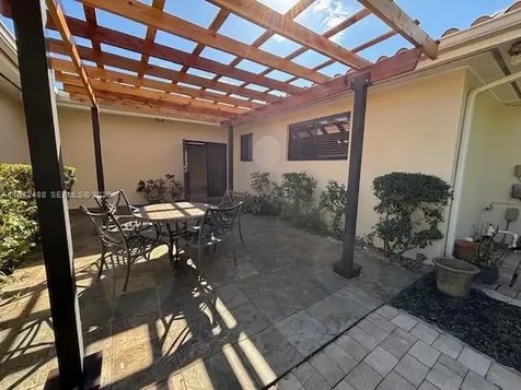 3400 S Le Jeune Road Coral Gables FL 33134