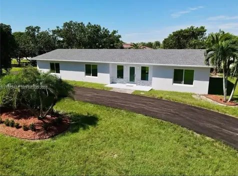 27501 SW 162nd Court Homestead FL 33031