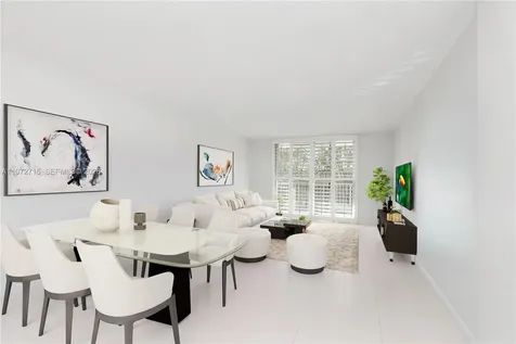 210 Sea View Drive Key Biscayne FL 33149