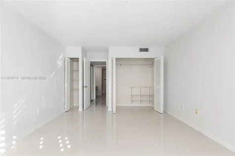 210 Sea View Drive Key Biscayne FL 33149