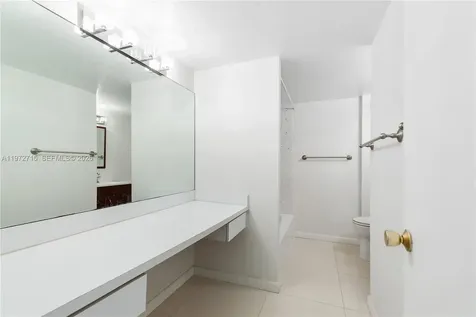 210 Sea View Drive Key Biscayne FL 33149