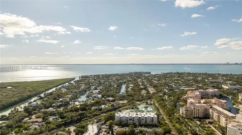 210 Sea View Drive Key Biscayne FL 33149