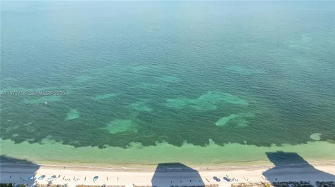210 Sea View Drive Key Biscayne FL 33149
