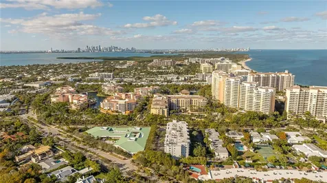 210 Sea View Drive Key Biscayne FL 33149