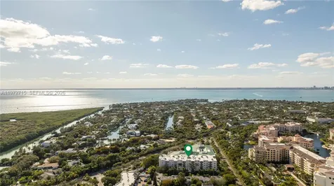 210 Sea View Drive Key Biscayne FL 33149