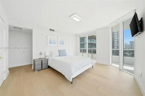 5801 Collins Avenue Miami Beach FL 33140