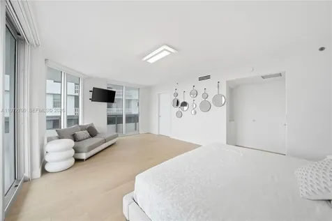 5801 Collins Avenue Miami Beach FL 33140