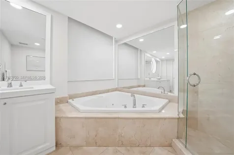 5801 Collins Avenue Miami Beach FL 33140