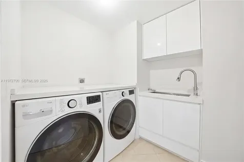 5801 Collins Avenue Miami Beach FL 33140