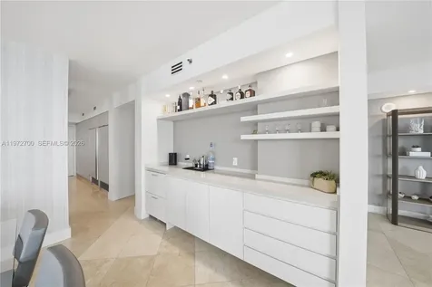 5801 Collins Avenue Miami Beach FL 33140