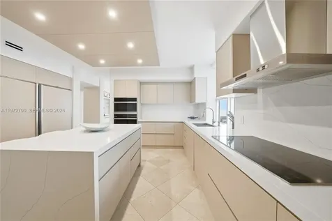 5801 Collins Avenue Miami Beach FL 33140