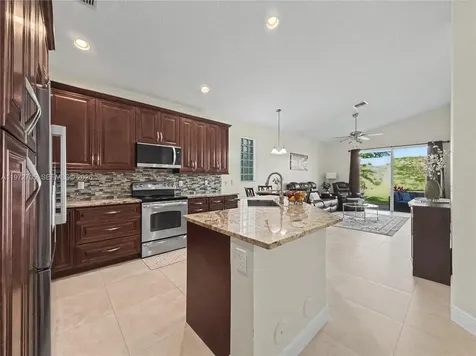 5396 NW 126th Drive Coral Springs FL 33076