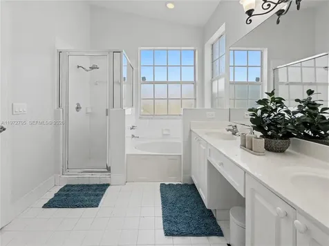 5396 NW 126th Drive Coral Springs FL 33076